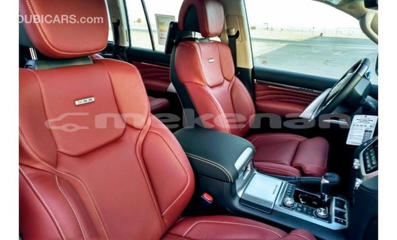 Buy Import Toyota Land Cruiser Black Car in Import - Dubai in Aragatsotn Buy Import Toyota Land Cruiser Black Car in Import - Dubai in Aragatsotn