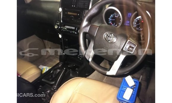 Buy Import Toyota Prado White Car in Import - Dubai in Aragatsotn Buy Import Toyota Prado White Car in Import - Dubai in Aragatsotn