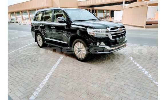 Buy Import Toyota Land Cruiser Black Car in Import - Dubai in Aragatsotn Buy Import Toyota Land Cruiser Black Car in Import - Dubai in Aragatsotn