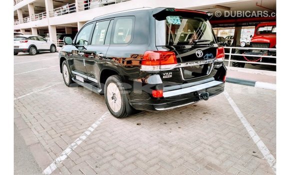Buy Import Toyota Land Cruiser Black Car in Import - Dubai in Aragatsotn Buy Import Toyota Land Cruiser Black Car in Import - Dubai in Aragatsotn
