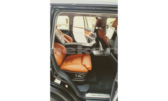 Buy Import Toyota Land Cruiser Black Car in Import - Dubai in Aragatsotn Buy Import Toyota Land Cruiser Black Car in Import - Dubai in Aragatsotn