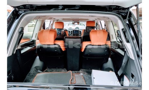 Buy Import Toyota Land Cruiser Black Car in Import - Dubai in Aragatsotn Buy Import Toyota Land Cruiser Black Car in Import - Dubai in Aragatsotn