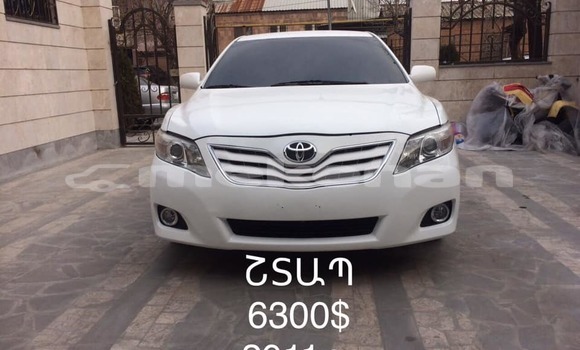 Buy Used Toyota Camry White Car in Yerevan in Yerevan Buy Used Toyota Camry White Car in Yerevan in Yerevan