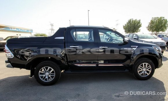 Buy Import Toyota Hilux Black Car in Import - Dubai in Aragatsotn Buy Import Toyota Hilux Black Car in Import - Dubai in Aragatsotn