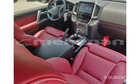 Buy Import Toyota Land Cruiser Black Car in Import - Dubai in Aragatsotn Buy Import Toyota Land Cruiser Black Car in Import - Dubai in Aragatsotn