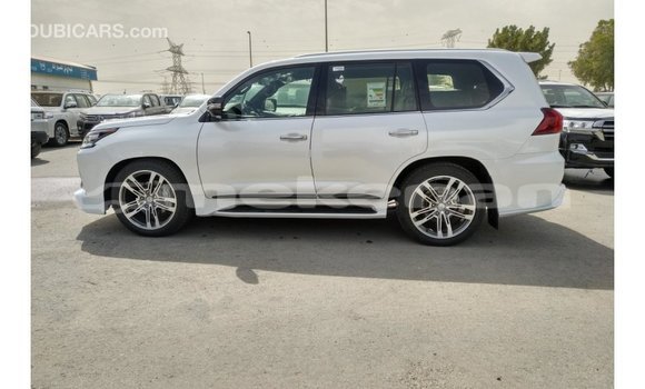 Buy Import Lexus LX White Car in Import - Dubai in Aragatsotn Buy Import Lexus LX White Car in Import - Dubai in Aragatsotn