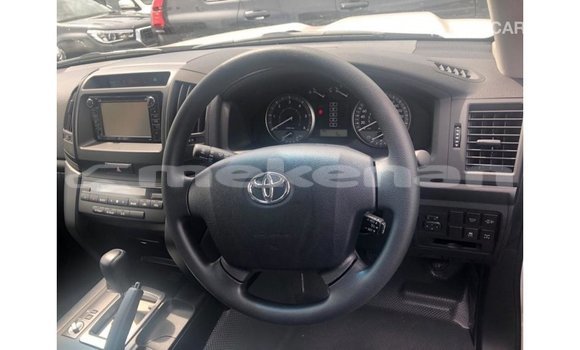 Buy Import Toyota Land Cruiser Black Car in Import - Dubai in Aragatsotn Buy Import Toyota Land Cruiser Black Car in Import - Dubai in Aragatsotn