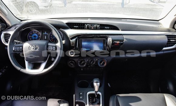 Buy Import Toyota Hilux Other Car in Import - Dubai in Aragatsotn Buy Import Toyota Hilux Other Car in Import - Dubai in Aragatsotn