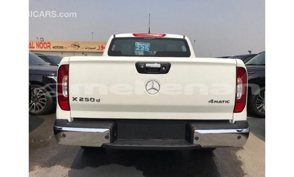 Buy Import Mercedes-Benz 250 White Car in Import - Dubai in Aragatsotn Buy Import Mercedes-Benz 250 White Car in Import - Dubai in Aragatsotn