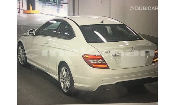 Buy Import Mercedes-Benz 190 White Car in Import - Dubai in Aragatsotn Buy Import Mercedes-Benz 190 White Car in Import - Dubai in Aragatsotn
