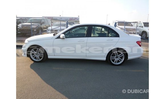 Buy Import Mercedes-Benz 200 White Car in Import - Dubai in Aragatsotn Buy Import Mercedes-Benz 200 White Car in Import - Dubai in Aragatsotn