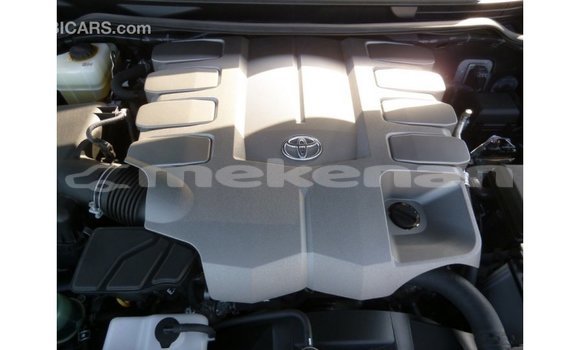 Buy Import Toyota Land Cruiser Black Car in Import - Dubai in Aragatsotn Buy Import Toyota Land Cruiser Black Car in Import - Dubai in Aragatsotn