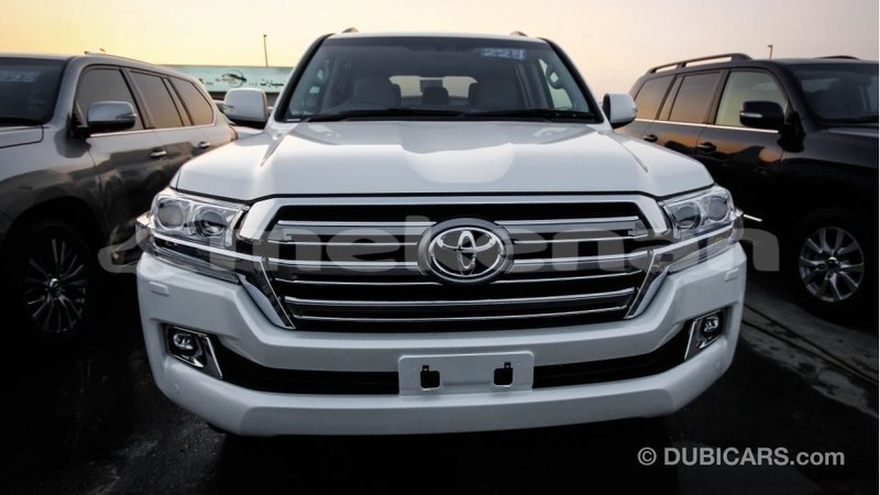 Big with watermark ab32b101 e166 4c60 9c0e 8c0934c61d81