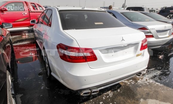 Buy Import Mercedes-Benz 200 White Car in Import - Dubai in Aragatsotn Buy Import Mercedes-Benz 200 White Car in Import - Dubai in Aragatsotn