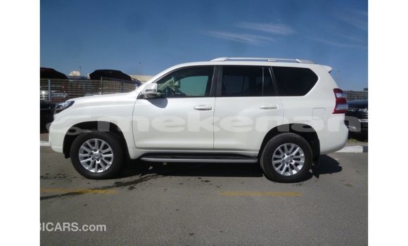 Buy Import Toyota Prado White Car in Import - Dubai in Aragatsotn Buy Import Toyota Prado White Car in Import - Dubai in Aragatsotn