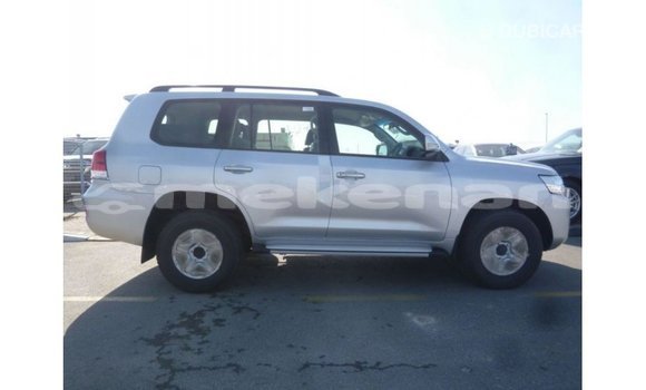 Buy Import Toyota Land Cruiser Other Car in Import - Dubai in Aragatsotn Buy Import Toyota Land Cruiser Other Car in Import - Dubai in Aragatsotn