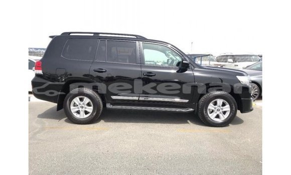 Buy Import Toyota Land Cruiser Black Car in Import - Dubai in Aragatsotn Buy Import Toyota Land Cruiser Black Car in Import - Dubai in Aragatsotn
