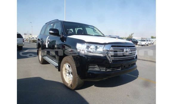 Buy Import Toyota Land Cruiser Black Car in Import - Dubai in Aragatsotn Buy Import Toyota Land Cruiser Black Car in Import - Dubai in Aragatsotn
