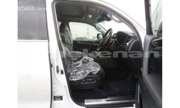 Buy Import Lexus LX White Car in Import - Dubai in Aragatsotn Buy Import Lexus LX White Car in Import - Dubai in Aragatsotn