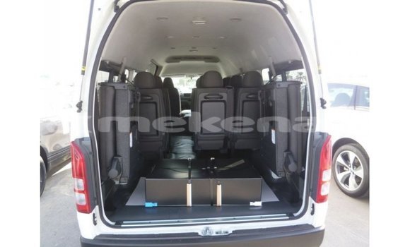 Buy Import Toyota Hiace White Car in Import - Dubai in Aragatsotn Buy Import Toyota Hiace White Car in Import - Dubai in Aragatsotn