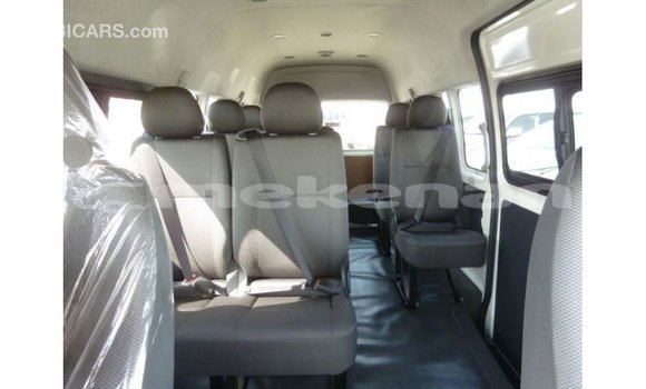 Buy Import Toyota Hiace White Car in Import - Dubai in Aragatsotn Buy Import Toyota Hiace White Car in Import - Dubai in Aragatsotn