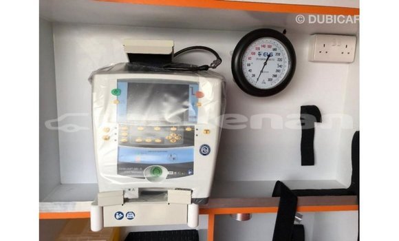 Buy Import Toyota Hiace White Car in Import - Dubai in Aragatsotn Buy Import Toyota Hiace White Car in Import - Dubai in Aragatsotn