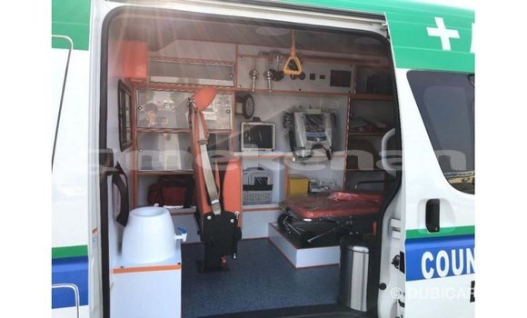 Buy Import Toyota Hiace White Car in Import - Dubai in Aragatsotn Buy Import Toyota Hiace White Car in Import - Dubai in Aragatsotn