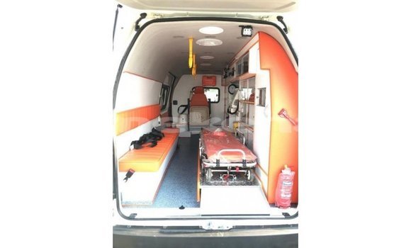 Buy Import Toyota Hiace White Car in Import - Dubai in Aragatsotn Buy Import Toyota Hiace White Car in Import - Dubai in Aragatsotn