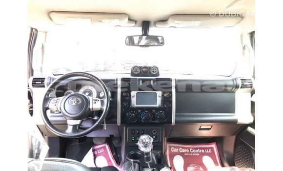 Buy Import Toyota FJ Cruiser Black Car in Import - Dubai in Aragatsotn Buy Import Toyota FJ Cruiser Black Car in Import - Dubai in Aragatsotn