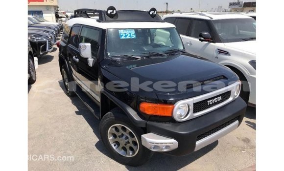 Buy Import Toyota FJ Cruiser Black Car in Import - Dubai in Aragatsotn Buy Import Toyota FJ Cruiser Black Car in Import - Dubai in Aragatsotn