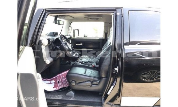 Buy Import Toyota FJ Cruiser Black Car in Import - Dubai in Aragatsotn Buy Import Toyota FJ Cruiser Black Car in Import - Dubai in Aragatsotn