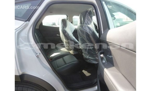 Buy Import Jaguar E-Pace White Car in Import - Dubai in Aragatsotn Buy Import Jaguar E-Pace White Car in Import - Dubai in Aragatsotn