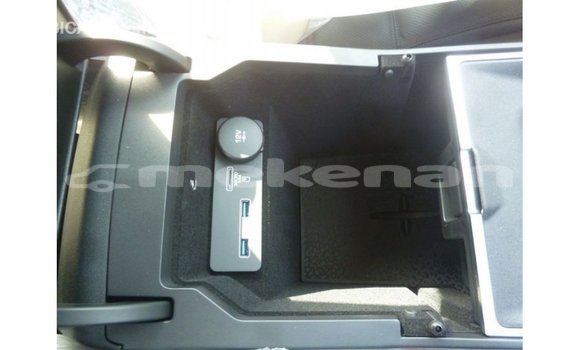 Buy Import Jaguar E-Pace White Car in Import - Dubai in Aragatsotn Buy Import Jaguar E-Pace White Car in Import - Dubai in Aragatsotn