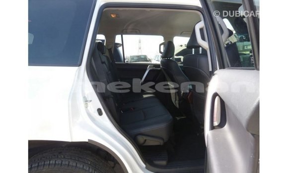 Buy Import Toyota Prado White Car in Import - Dubai in Aragatsotn Buy Import Toyota Prado White Car in Import - Dubai in Aragatsotn
