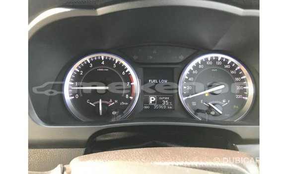 Buy Import Toyota Kluger White Car in Import - Dubai in Aragatsotn Buy Import Toyota Kluger White Car in Import - Dubai in Aragatsotn