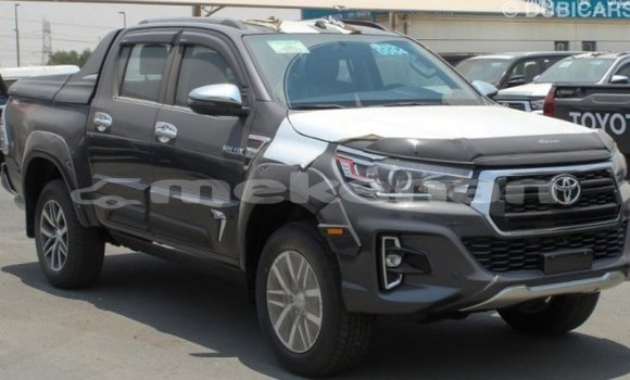 Buy Import Toyota Hilux Other Car in Import - Dubai in Aragatsotn Buy Import Toyota Hilux Other Car in Import - Dubai in Aragatsotn