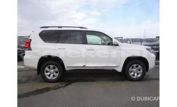 Buy Import Toyota Prado White Car in Import - Dubai in Aragatsotn Buy Import Toyota Prado White Car in Import - Dubai in Aragatsotn