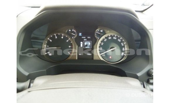 Buy Import Toyota Prado White Car in Import - Dubai in Aragatsotn Buy Import Toyota Prado White Car in Import - Dubai in Aragatsotn