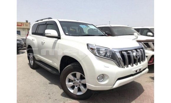 Buy Import Toyota Prado White Car in Import - Dubai in Aragatsotn Buy Import Toyota Prado White Car in Import - Dubai in Aragatsotn