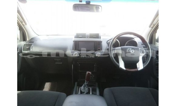 Buy Import Toyota Prado White Car in Import - Dubai in Aragatsotn Buy Import Toyota Prado White Car in Import - Dubai in Aragatsotn