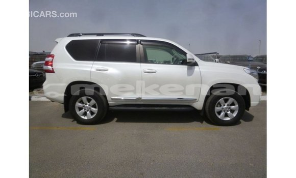 Buy Import Toyota Prado White Car in Import - Dubai in Aragatsotn Buy Import Toyota Prado White Car in Import - Dubai in Aragatsotn