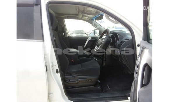 Buy Import Toyota Prado White Car in Import - Dubai in Aragatsotn Buy Import Toyota Prado White Car in Import - Dubai in Aragatsotn