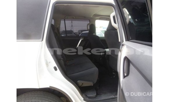 Buy Import Toyota Prado White Car in Import - Dubai in Aragatsotn Buy Import Toyota Prado White Car in Import - Dubai in Aragatsotn