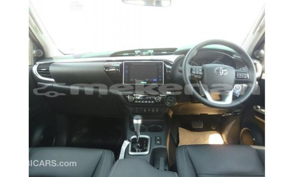 Buy Import Toyota Hilux Black Car in Import - Dubai in Aragatsotn Buy Import Toyota Hilux Black Car in Import - Dubai in Aragatsotn