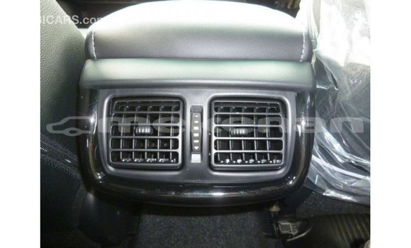 Buy Import Toyota Hilux White Car in Import - Dubai in Aragatsotn Buy Import Toyota Hilux White Car in Import - Dubai in Aragatsotn