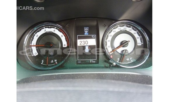 Buy Import Toyota Hilux White Car in Import - Dubai in Aragatsotn Buy Import Toyota Hilux White Car in Import - Dubai in Aragatsotn