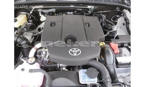 Buy Import Toyota Hilux White Car in Import - Dubai in Aragatsotn Buy Import Toyota Hilux White Car in Import - Dubai in Aragatsotn