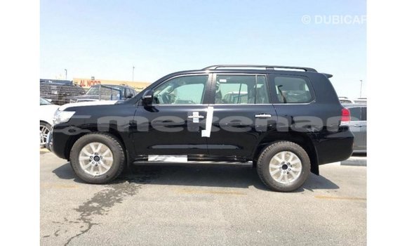Buy Import Toyota Land Cruiser Black Car in Import - Dubai in Aragatsotn Buy Import Toyota Land Cruiser Black Car in Import - Dubai in Aragatsotn