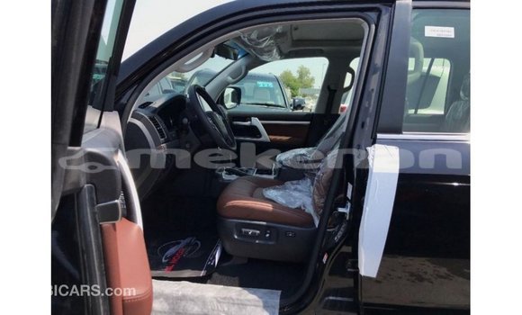Buy Import Toyota Land Cruiser Black Car in Import - Dubai in Aragatsotn Buy Import Toyota Land Cruiser Black Car in Import - Dubai in Aragatsotn