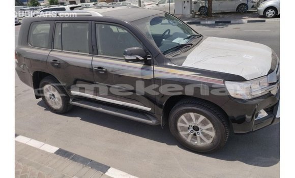 Buy Import Toyota Land Cruiser Black Car in Import - Dubai in Aragatsotn Buy Import Toyota Land Cruiser Black Car in Import - Dubai in Aragatsotn